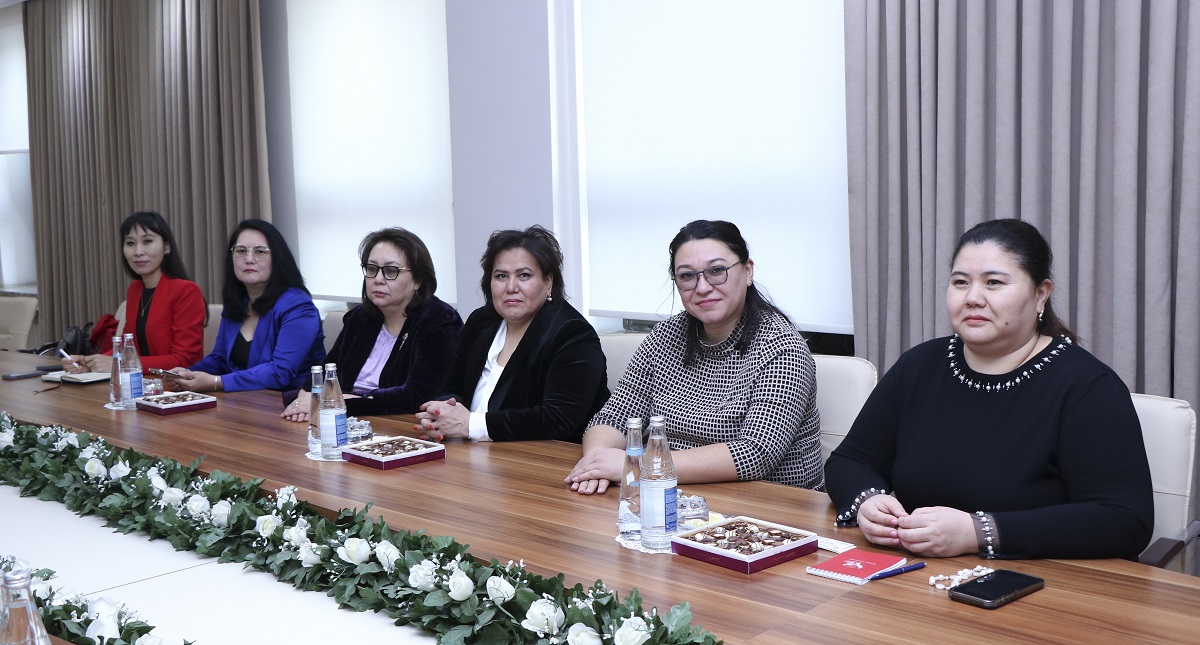 A memorandum of cooperation was signed between AzMIU and Kunaev University