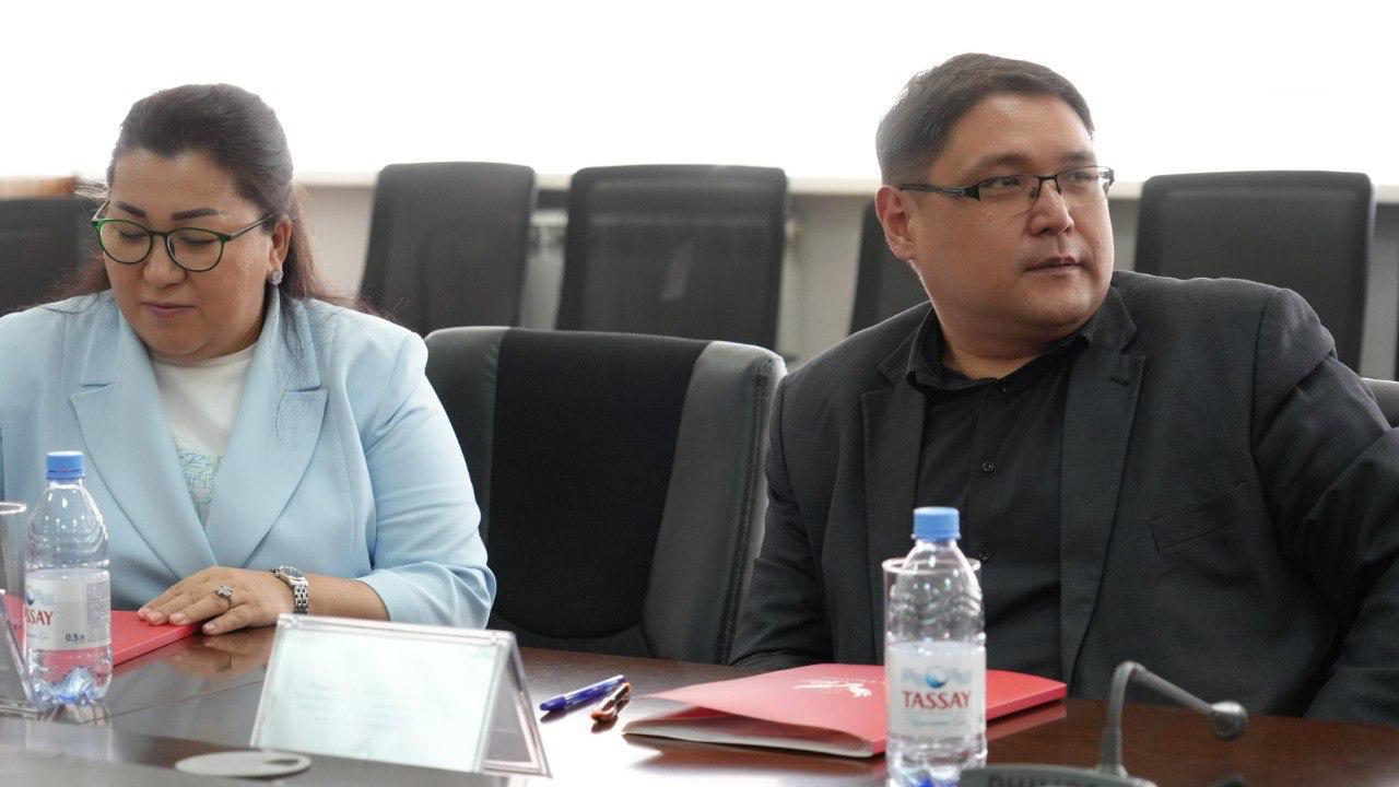 On April 11, 2025 Kunayev University hosted an international round table on the topic: “Current issues of marital and family relations in the Republic of Kazakhstan at the present stage”