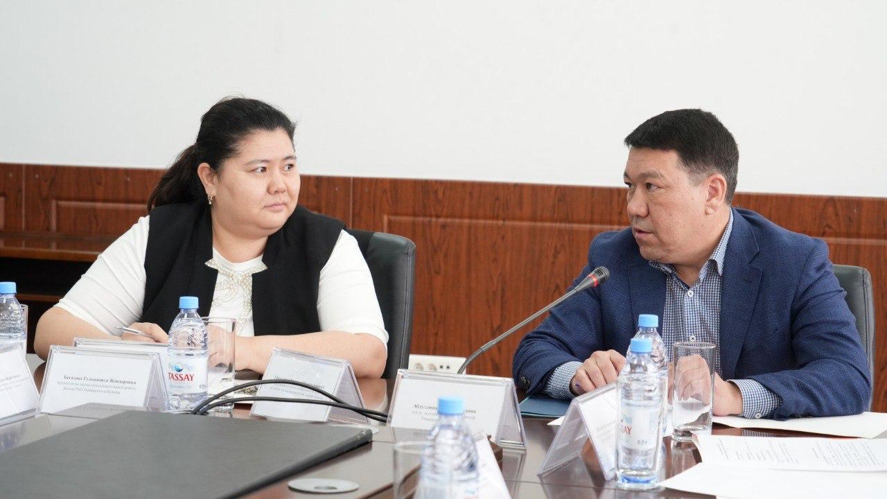 On April 11, 2025 Kunayev University hosted an international round table on the topic: “Current issues of marital and family relations in the Republic of Kazakhstan at the present stage”