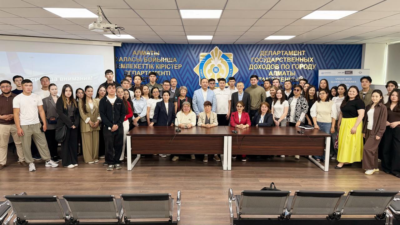 Kunaev University Students Participated in an Open Day at the Customs Post and International Airport